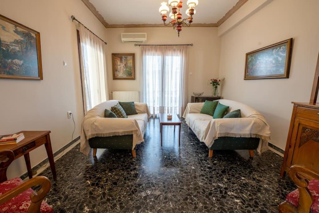 Nima'S House, Traditional Flat With Lake View Aitoliko Extérieur photo